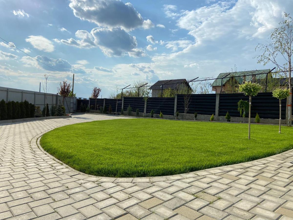Lora Studio Apartman Szucsáva Kültér fotó